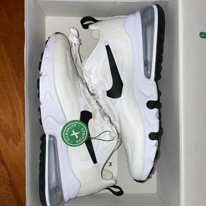 Nike Women’s Air Max 270 React size 7.5